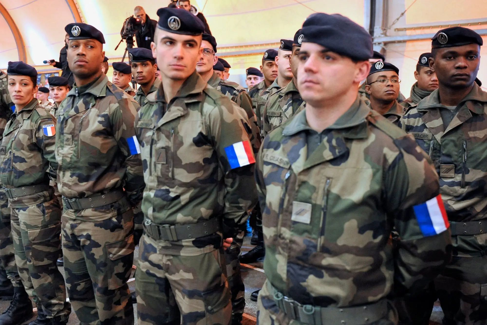 La Francia è pronta ad entrare in guerra con la Russia.