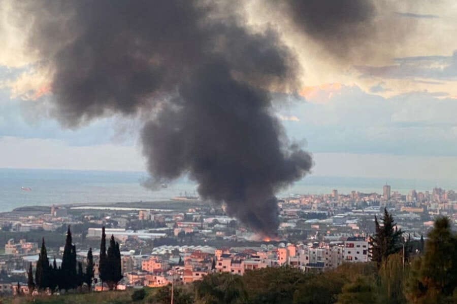 Israele sta bombardando il Libano